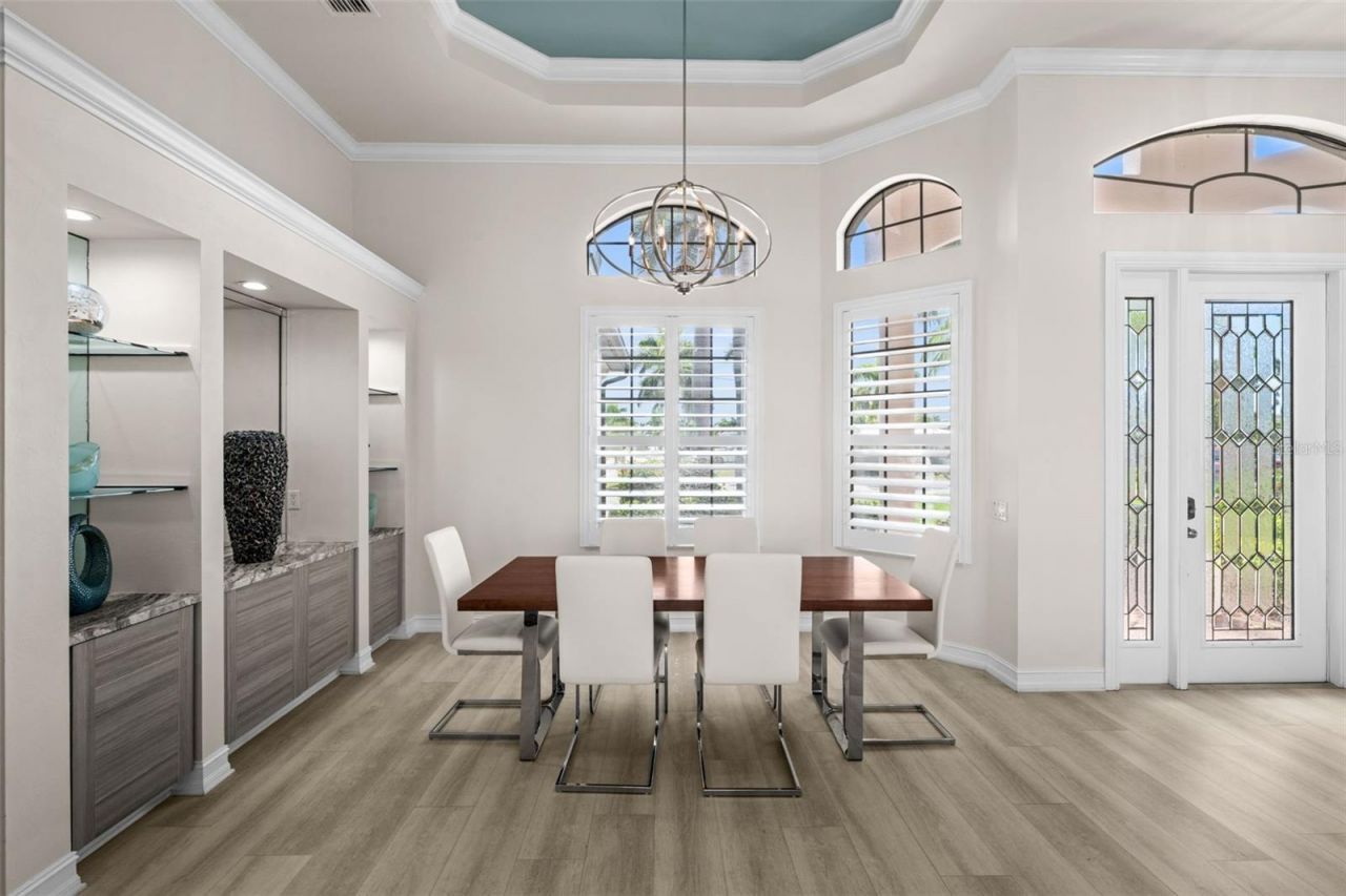 5205 Tamiami Court, Cape Coral, FL 33904 Photo