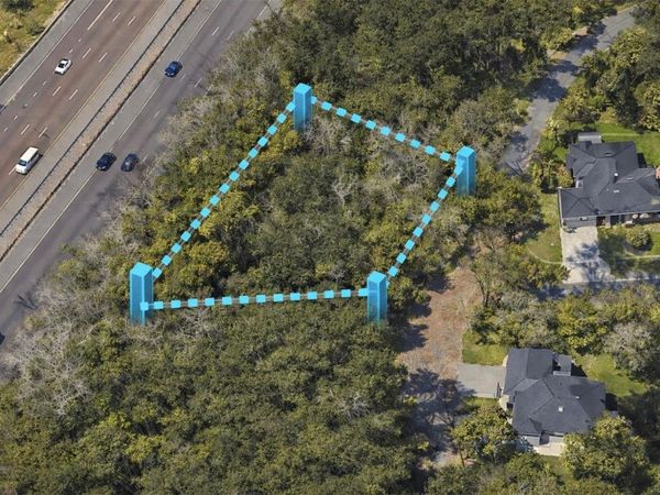 328 LAKE CRESCENT DRIVE , DEBARY, FL 32713