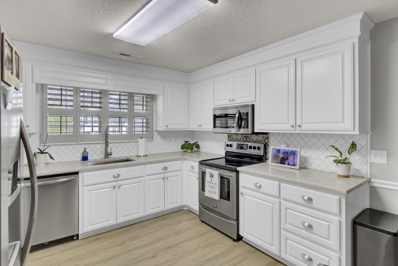 212 Thames Avenue Photo 17