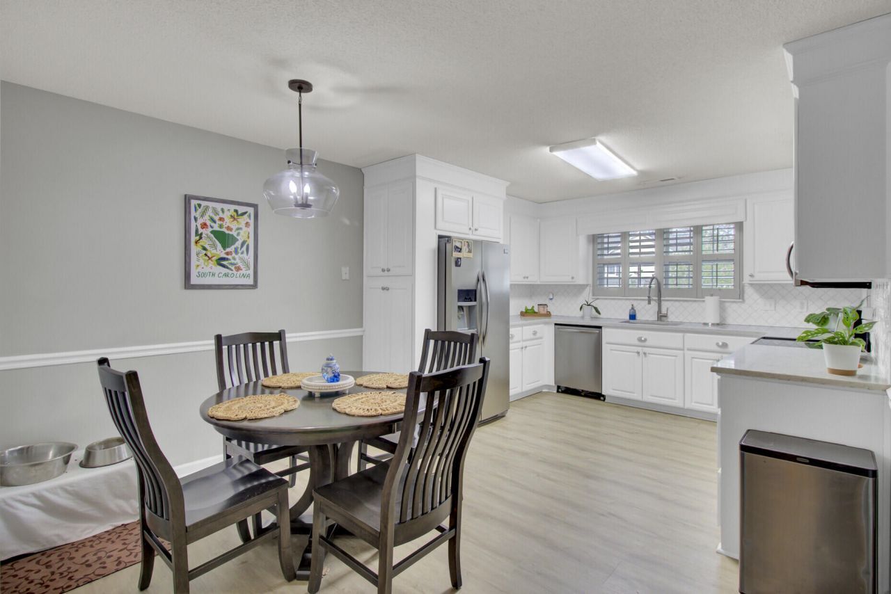 212 Thames Avenue Photo 20