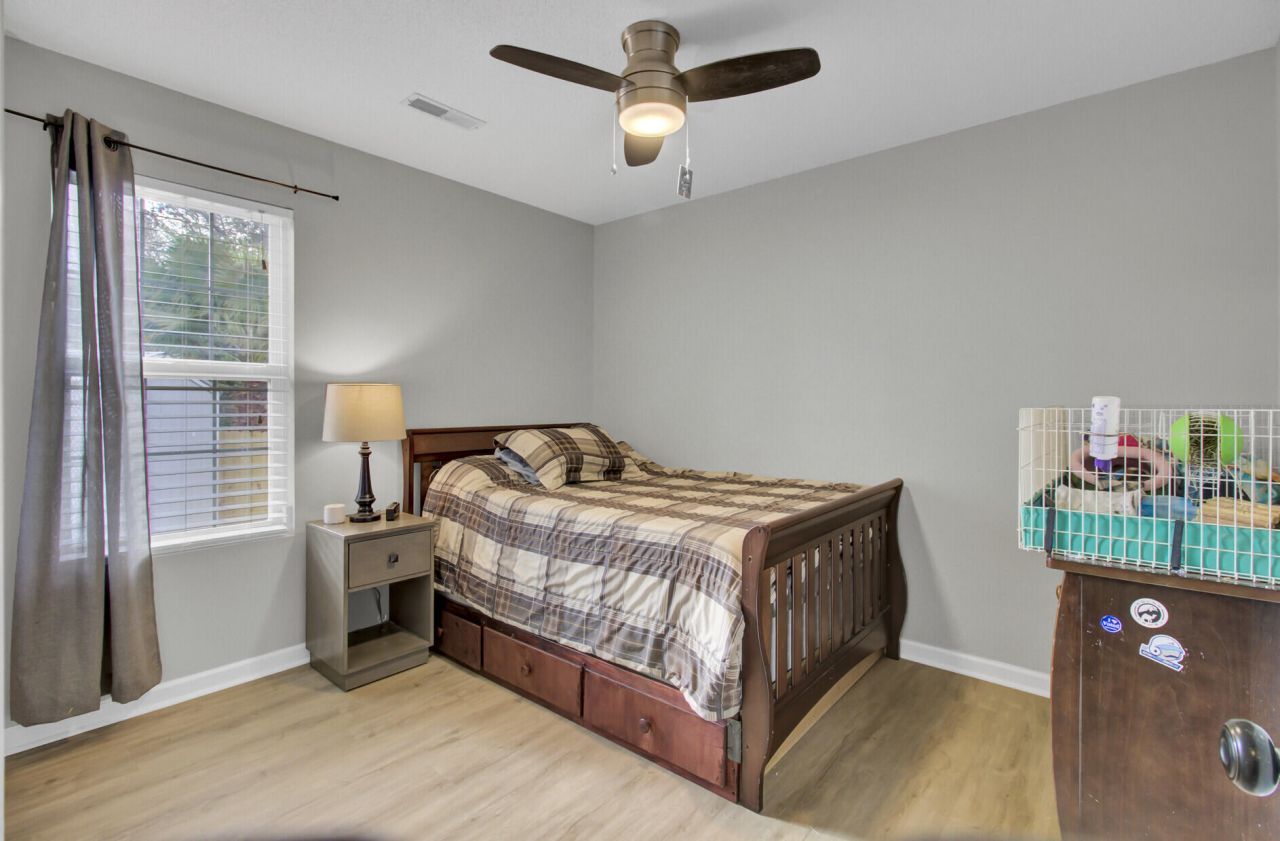 212 Thames Avenue Photo 28