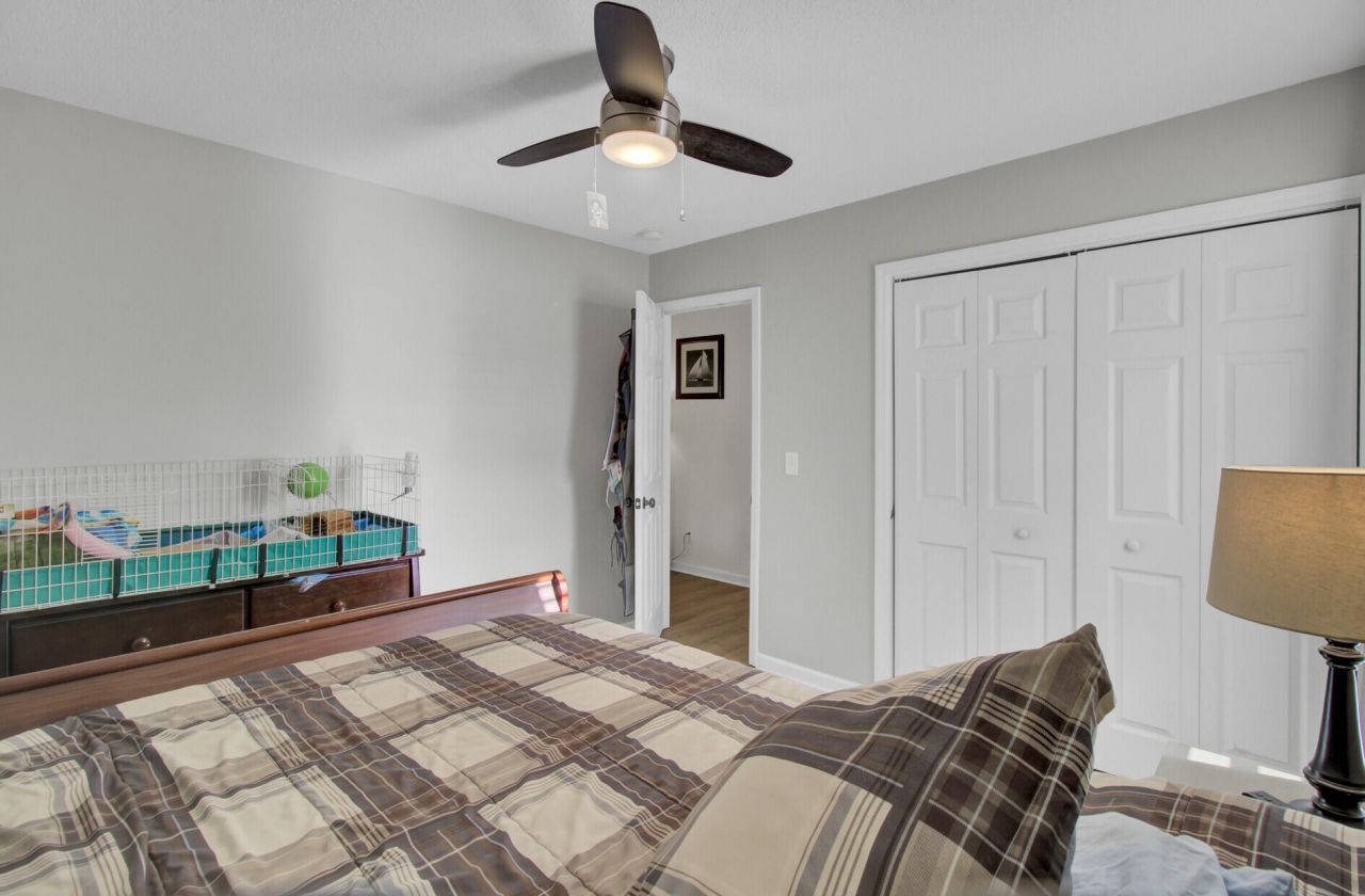 212 Thames Avenue Photo 29