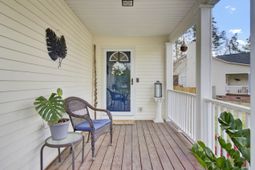 212 Thames Avenue photo 4