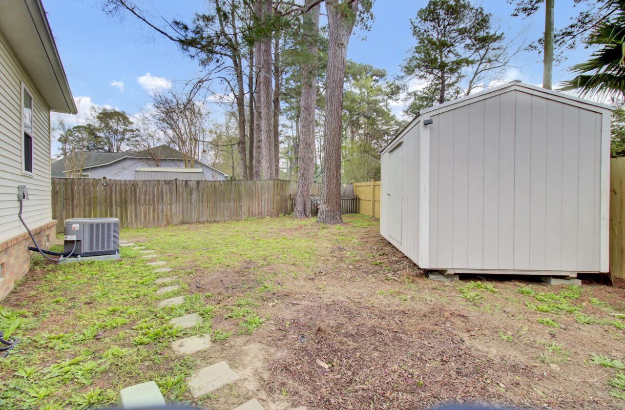 212 Thames Avenue Photo 43