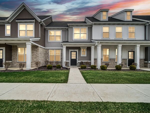 11789 Kentucky Street , Crown Point, IN 46307