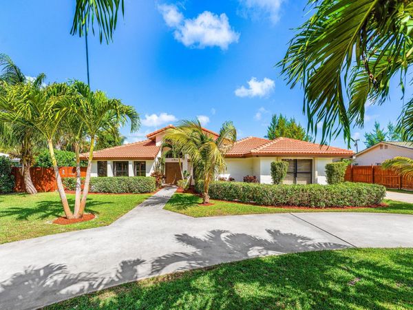 3897 Sherwood Boulevard, Delray Beach, FL 33445