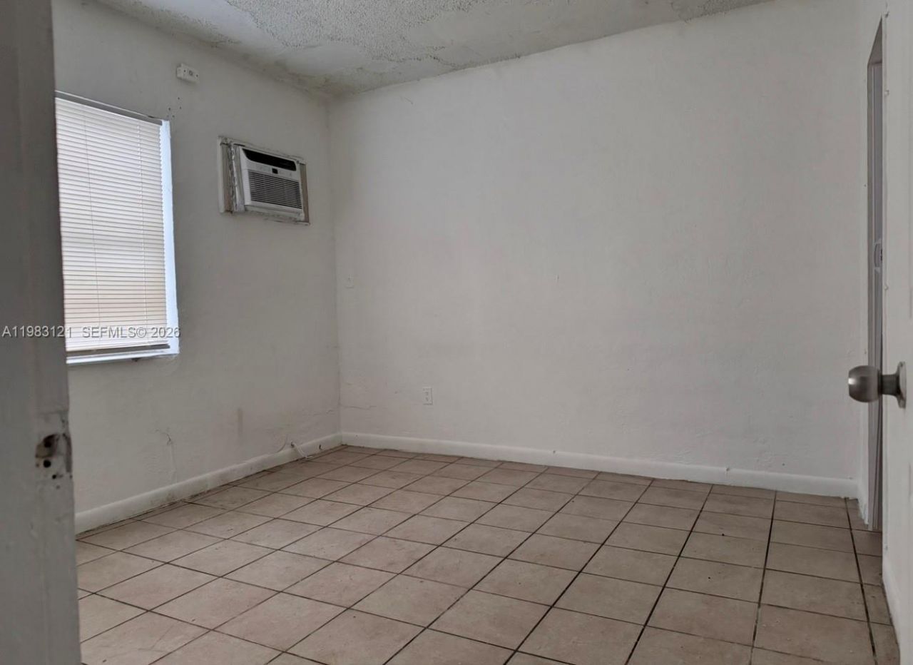 1601 NW 62nd St, Unit 6, Miami, FL 33147 Photo