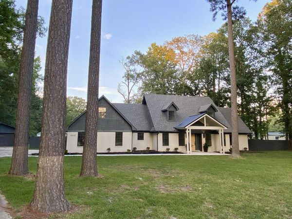 1910 Amy Lane , White Hall, AR 71602