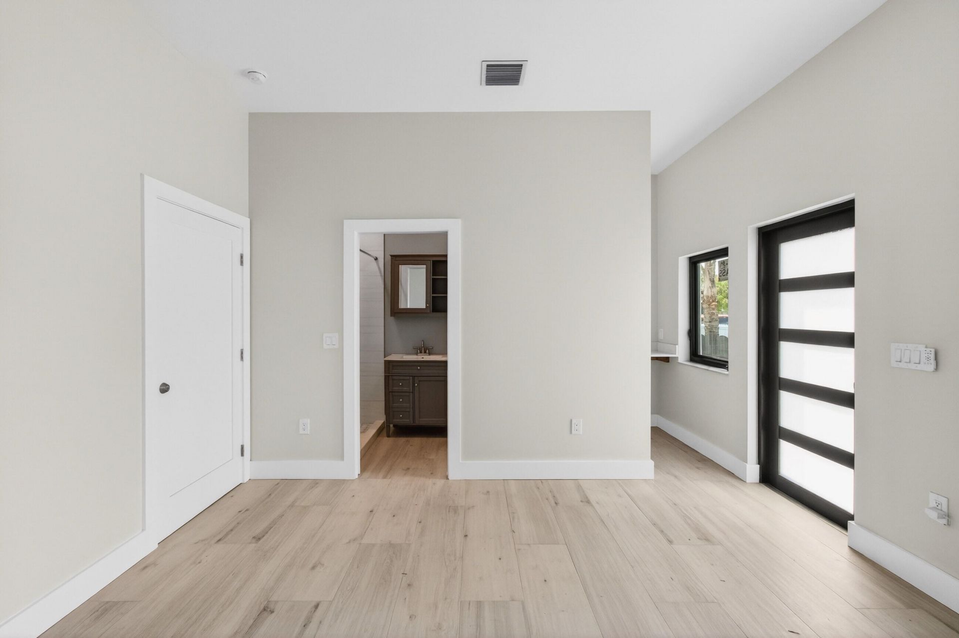 216 S C, Lake Worth Beach, FL 33460 Photo