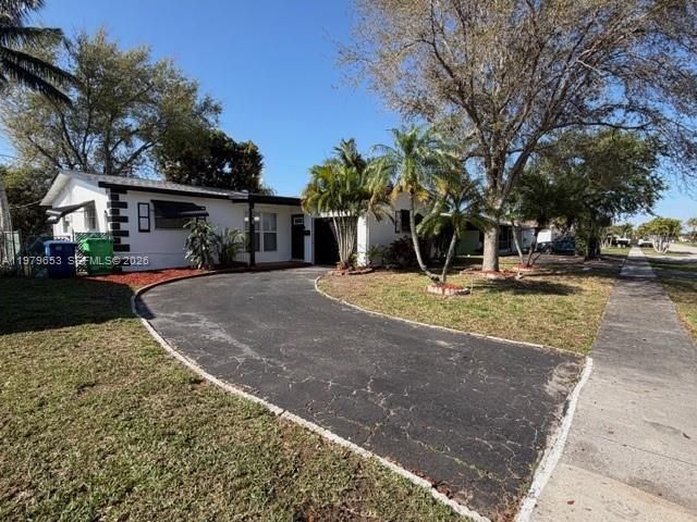 8370 NW 26th St, Sunrise, FL 33322 Photo