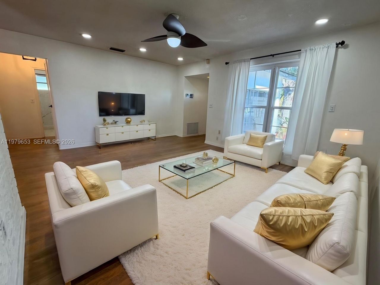 8370 NW 26th St, Sunrise, FL 33322 Photo