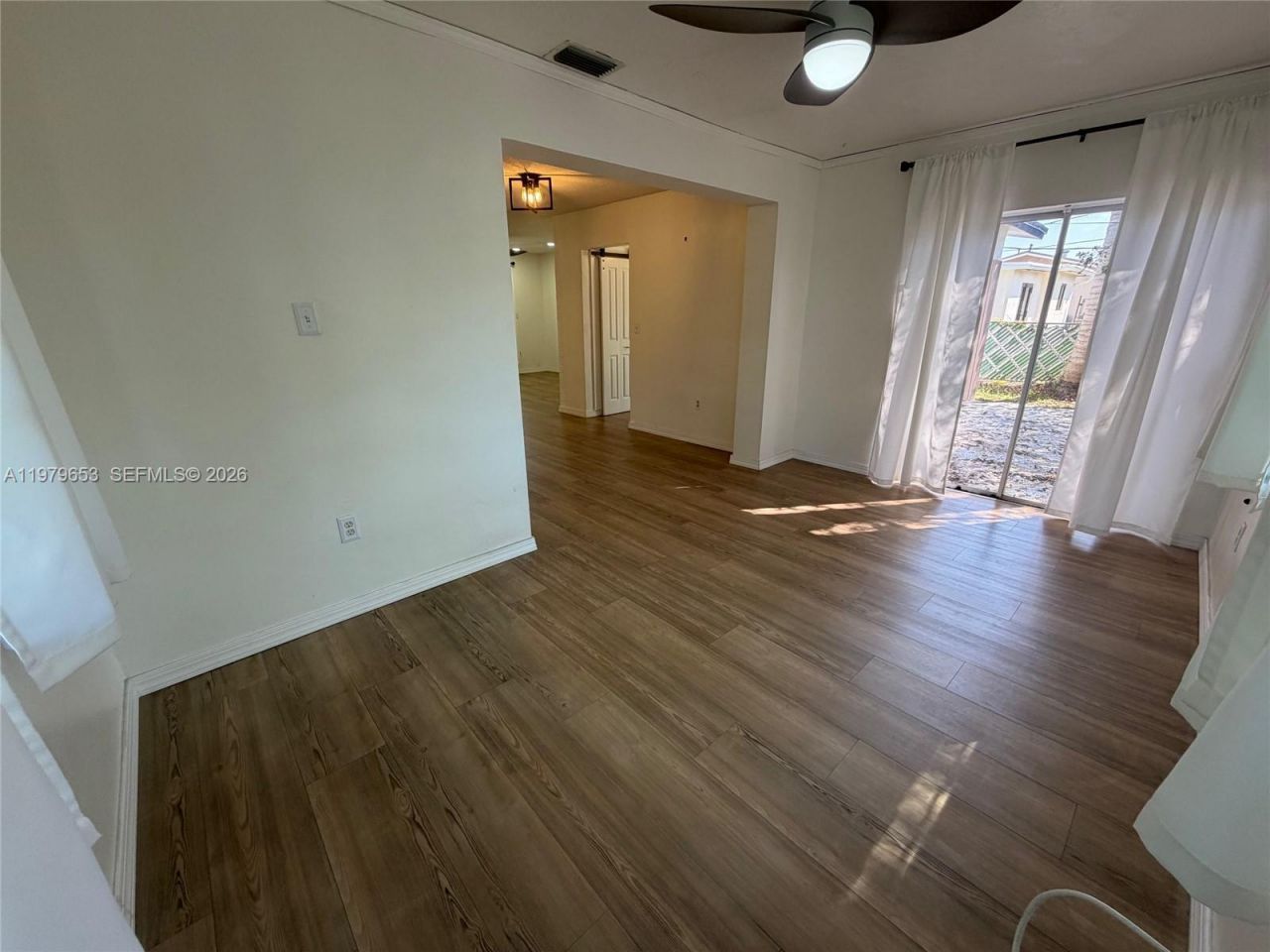 8370 NW 26th St, Sunrise, FL 33322 Photo