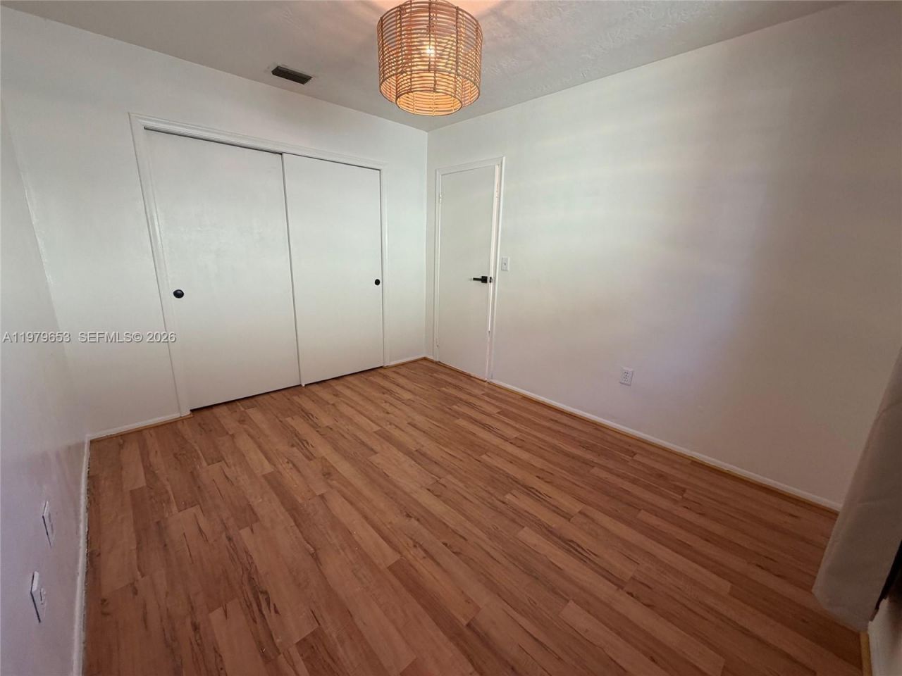 8370 NW 26th St, Sunrise, FL 33322 Photo