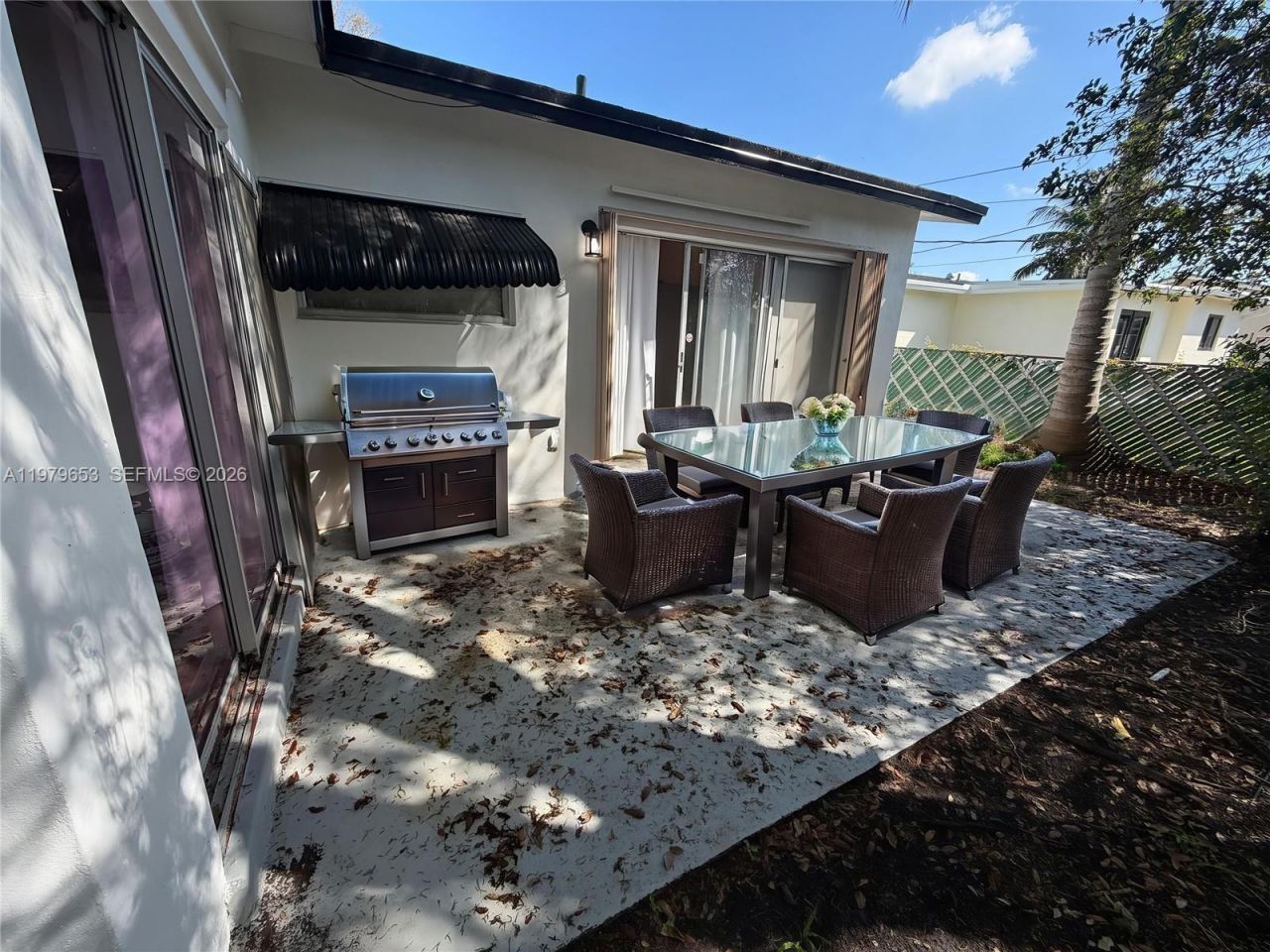 8370 NW 26th St, Sunrise, FL 33322 Photo