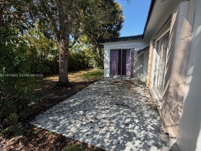 8370 NW 26th St, Sunrise, FL 33322 Photo