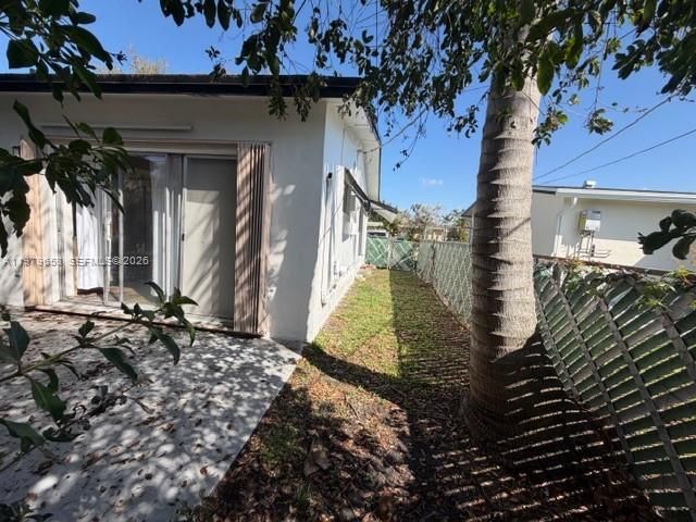 8370 NW 26th St, Sunrise, FL 33322 Photo