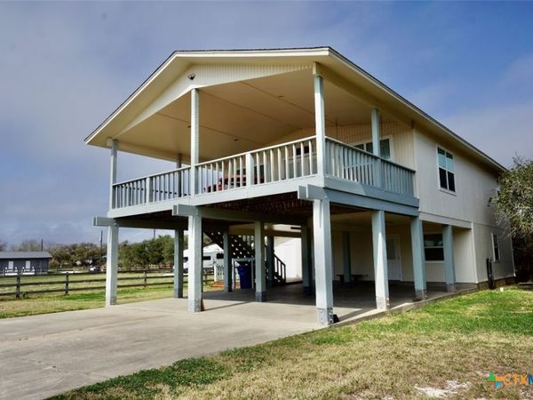 14th Olive Street, Port O'Connor, TX 77982