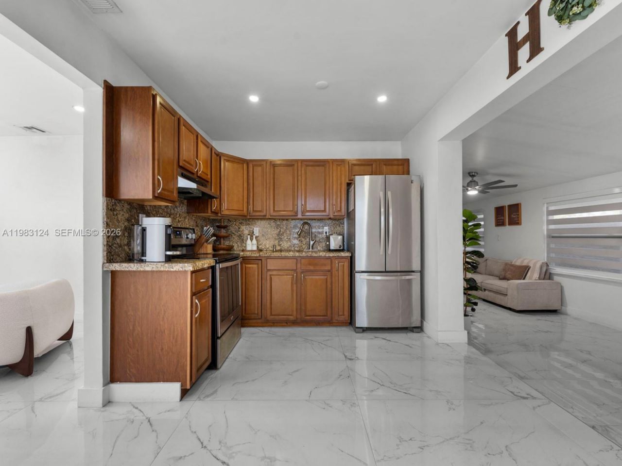 120 W 50th St , Hialeah, FL 33012 Photo