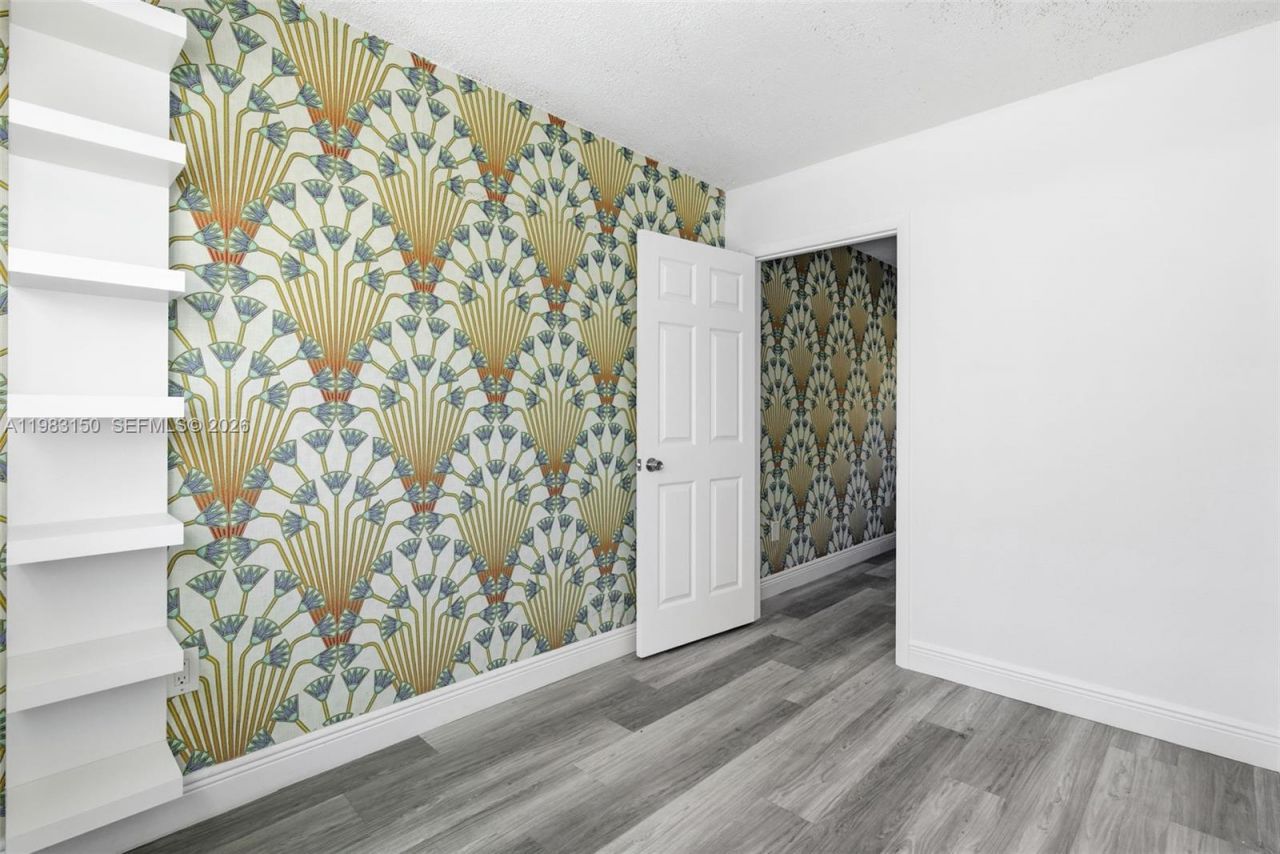 1542 NW 35th St, Miami, FL 33142 Photo