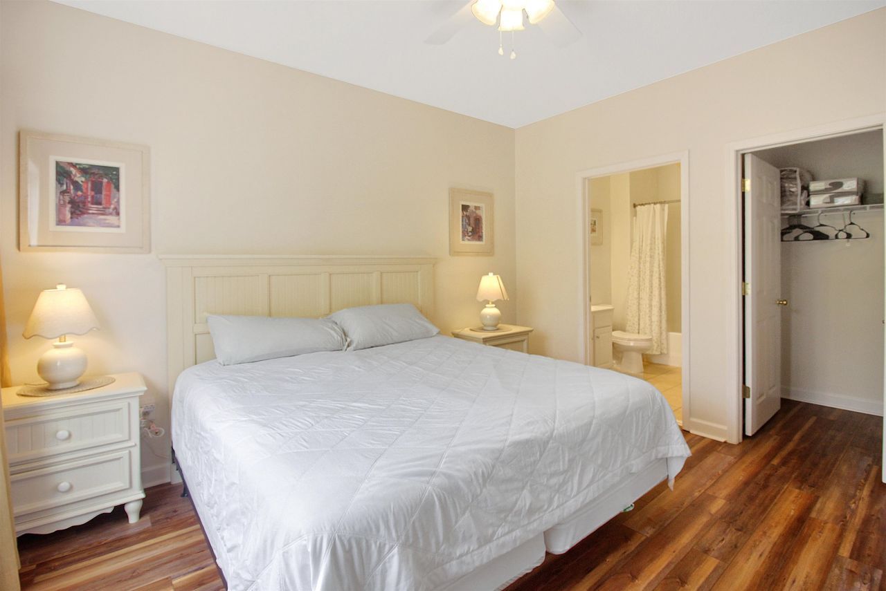 6015 Catalina Dr. Photo 10