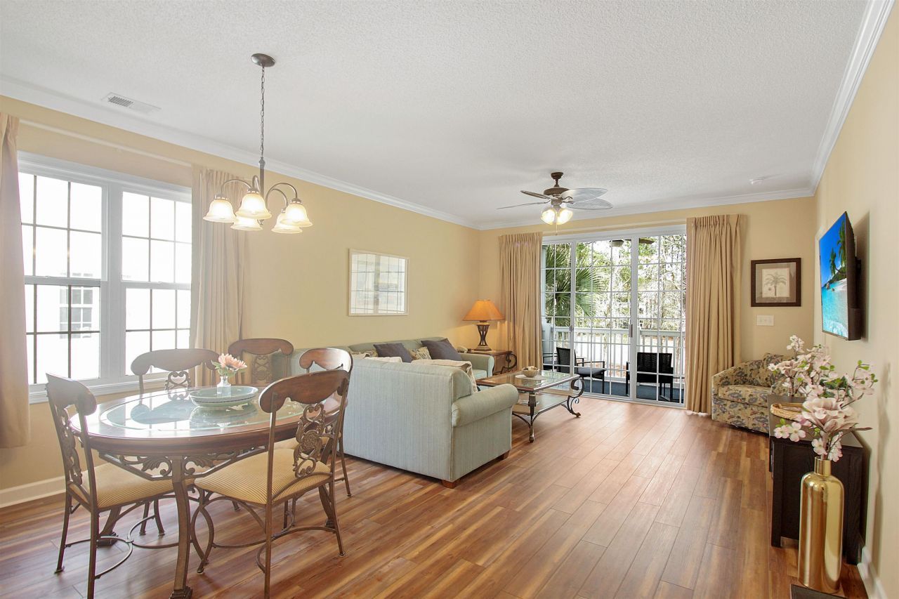 6015 Catalina Dr. Photo 6