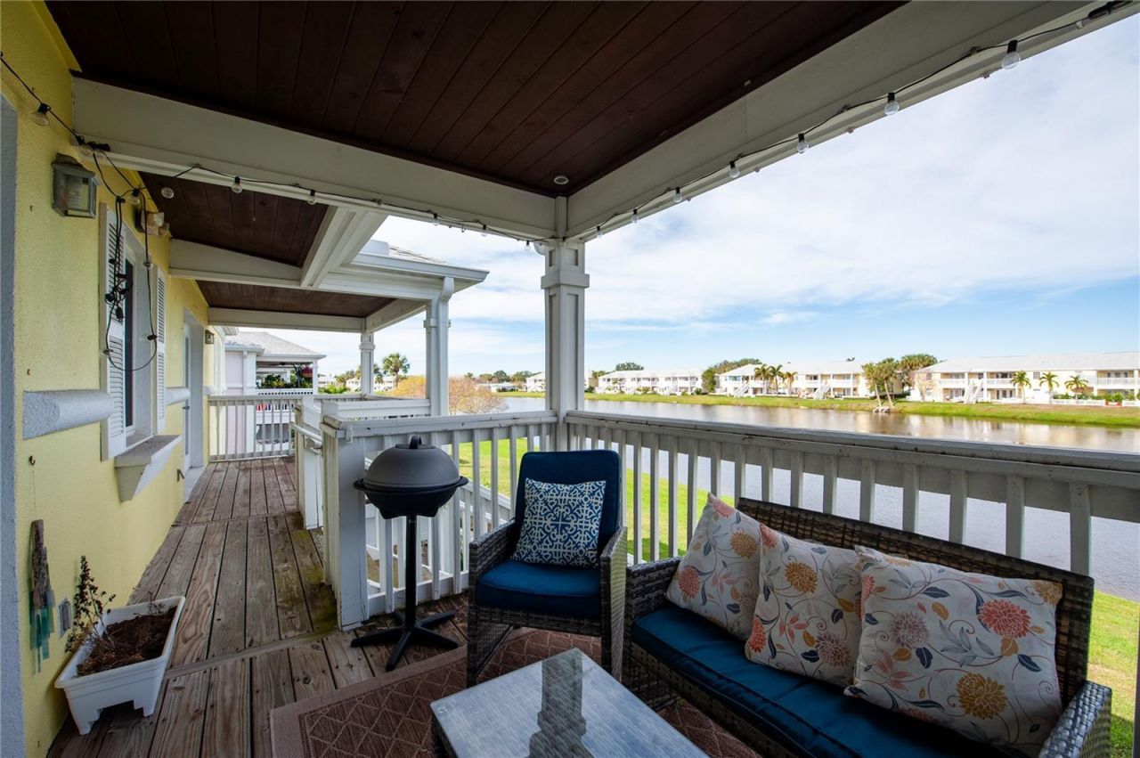 237 Seahorse Drive Se, Unit H, Saint Petersburg, FL 33705 Photo