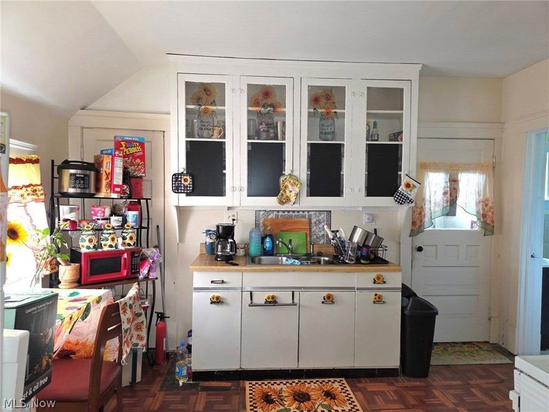 3464 W 62nd Street , Cleveland, OH 44102 Photo 6