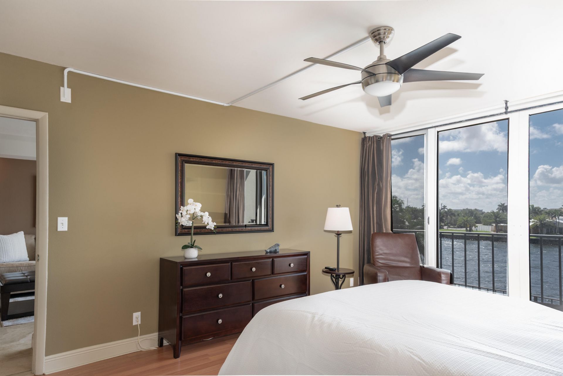 521 N Riverside Drive, Unit 208, Pompano Beach, FL 33062 Photo