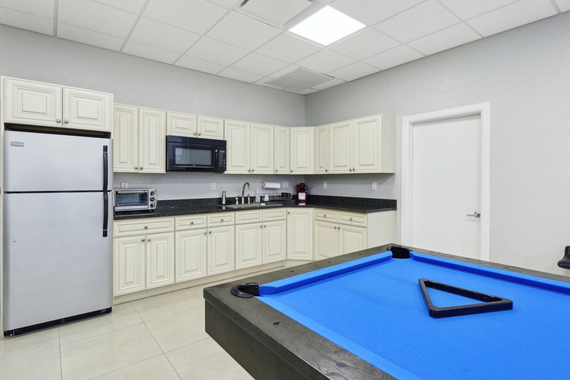 521 N Riverside Drive, Unit 208, Pompano Beach, FL 33062 Photo