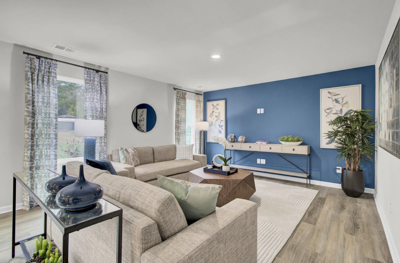 7052 Windham Way Photo 12