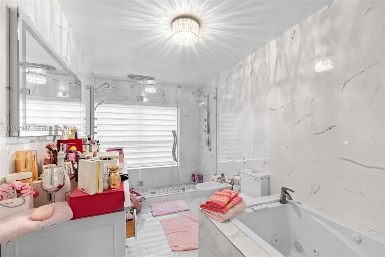 12721 SW 47th St , Miami, FL 33175 Photo