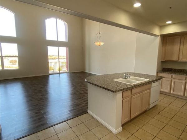 20 Serene Avenue, Unit 412, Las Vegas, NV 89123