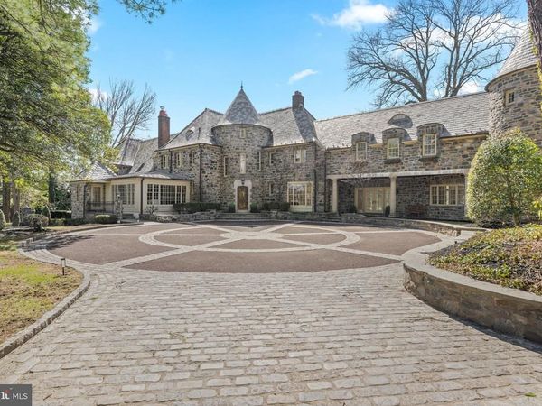 770 & 768 PARKES RUN LANE, VILLANOVA, PA 19085