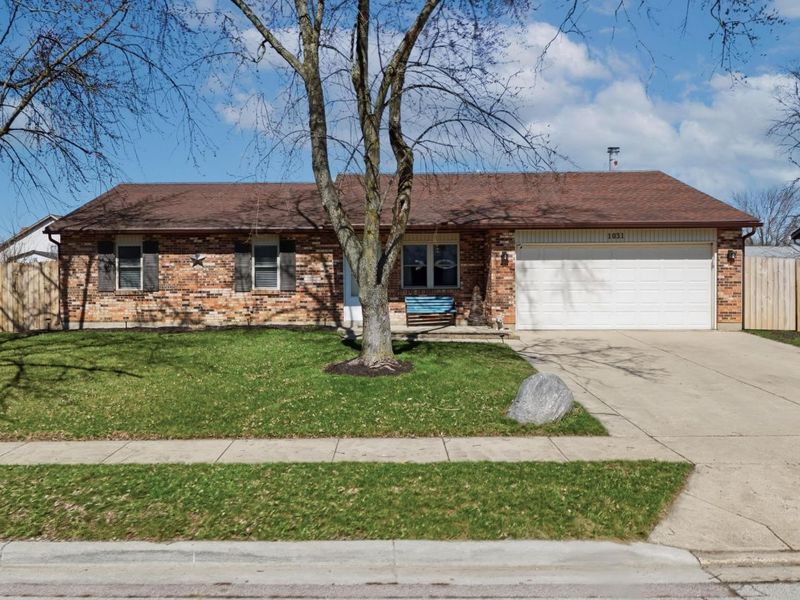 1031 Meadowrun Road, Englewood, OH 45322 Photo 1