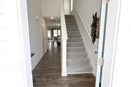 4033 Half Mast Loop photo 4