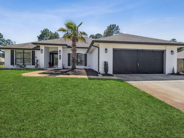 6693 Indian Street, Navarre, FL 32566