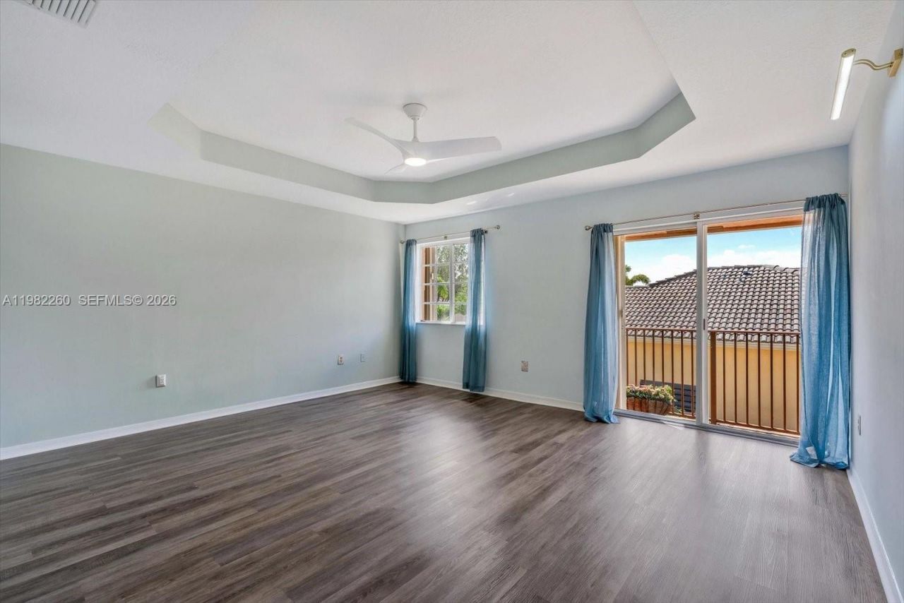 9057 SW 161st Ter , Palmetto Bay, FL 33157 Photo