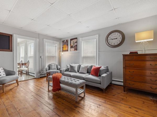 792 Grove Street, Unit 7, Manchester, NH 03103