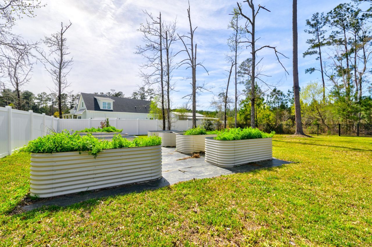 251 Stone Gate Lane Photo 55