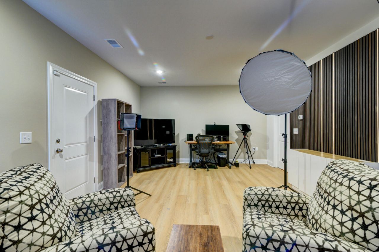 251 Stone Gate Lane Photo 60