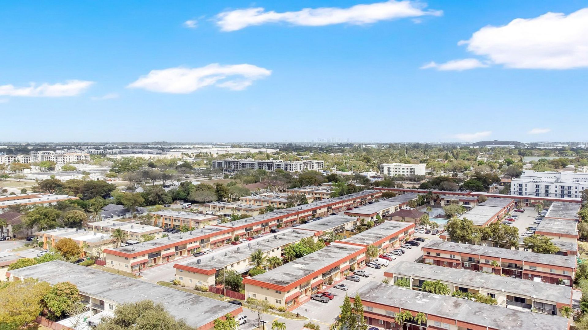 6679 SW 41st Court, Unit 1, Davie, FL 33314 Photo