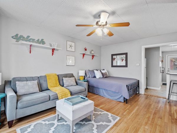 792 Grove Street, Unit 2, Manchester, NH 03103