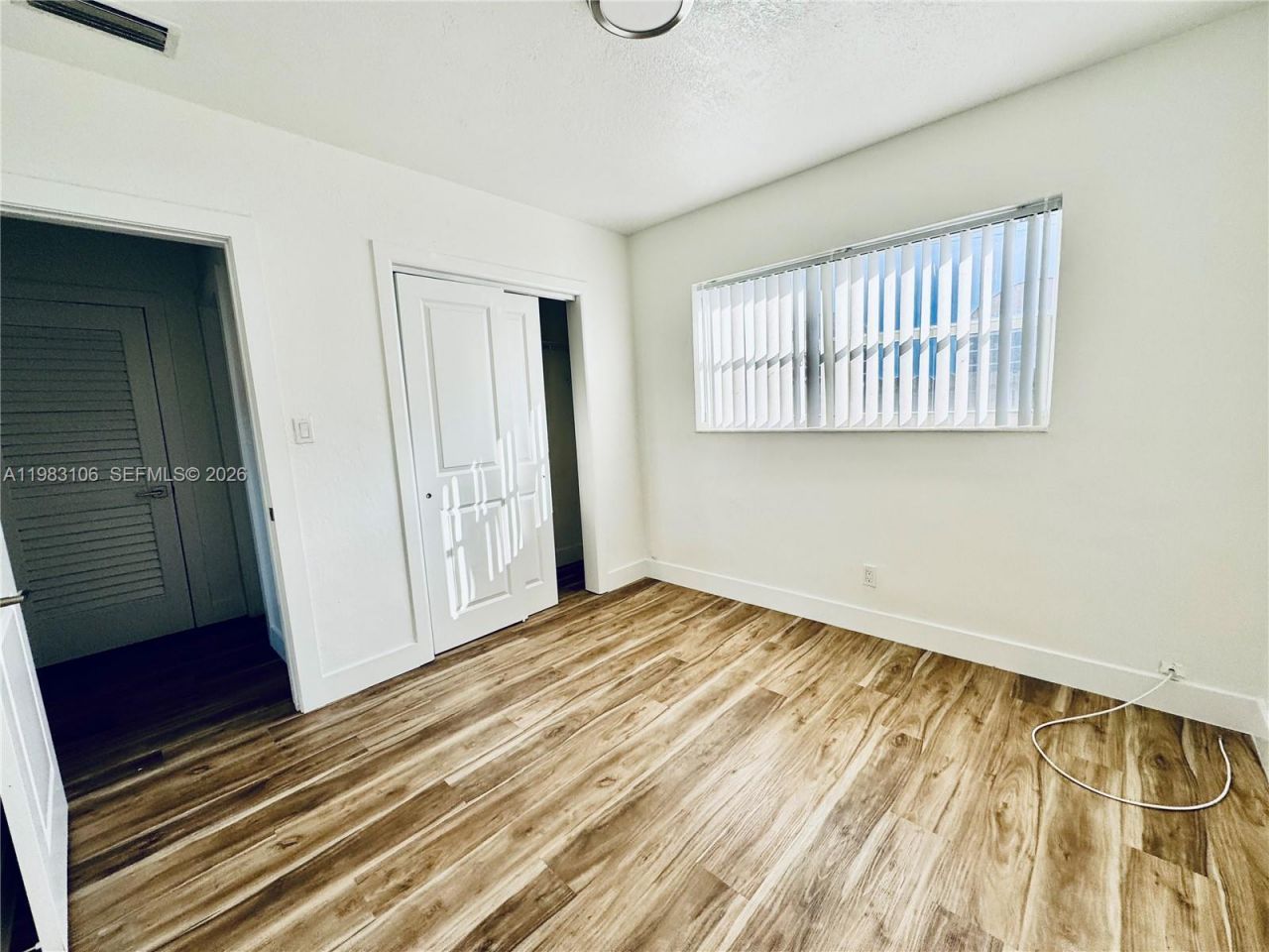 609 NW 2nd Ave , Unit 1, Hallandale Beach, FL 33009 Photo