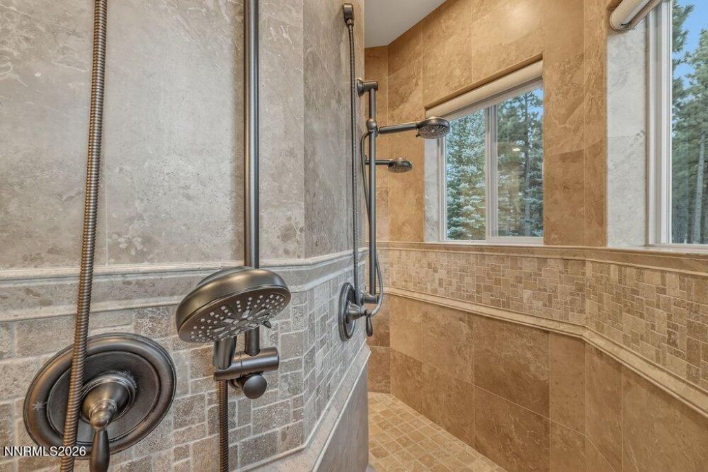 6130 Lake Geneva Drive, Reno, NV 89511 Photo