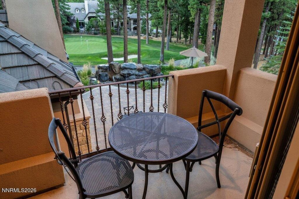 6130 Lake Geneva Drive, Reno, NV 89511 Photo