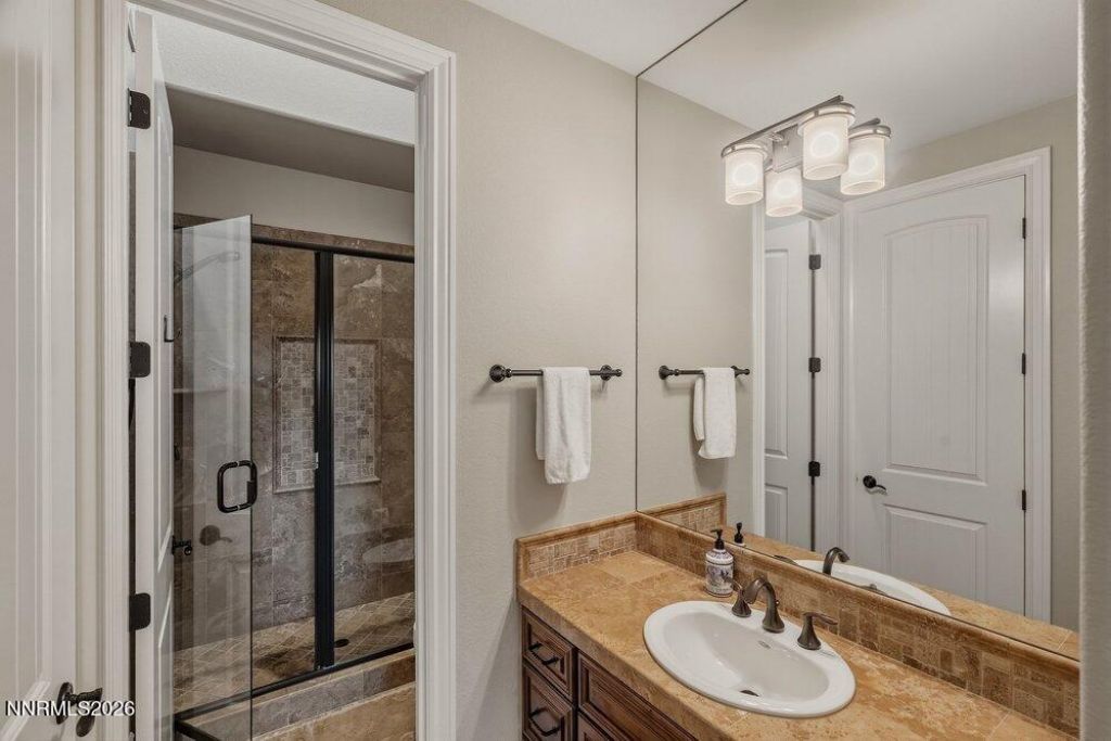 6130 Lake Geneva Drive, Reno, NV 89511 Photo