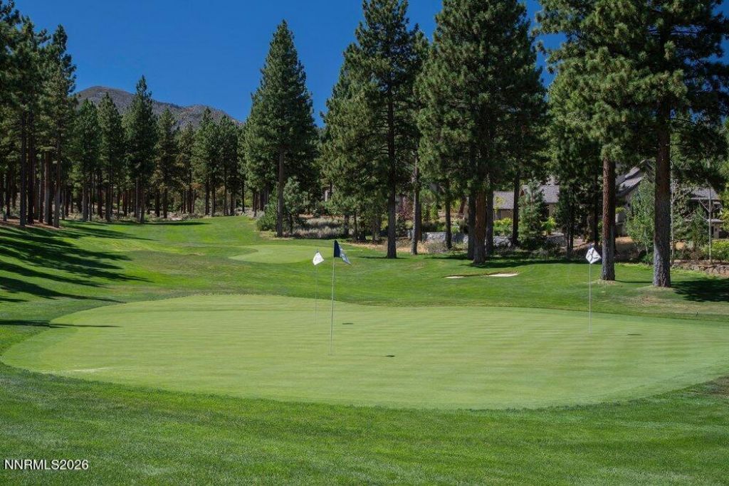 6130 Lake Geneva Drive, Reno, NV 89511 Photo