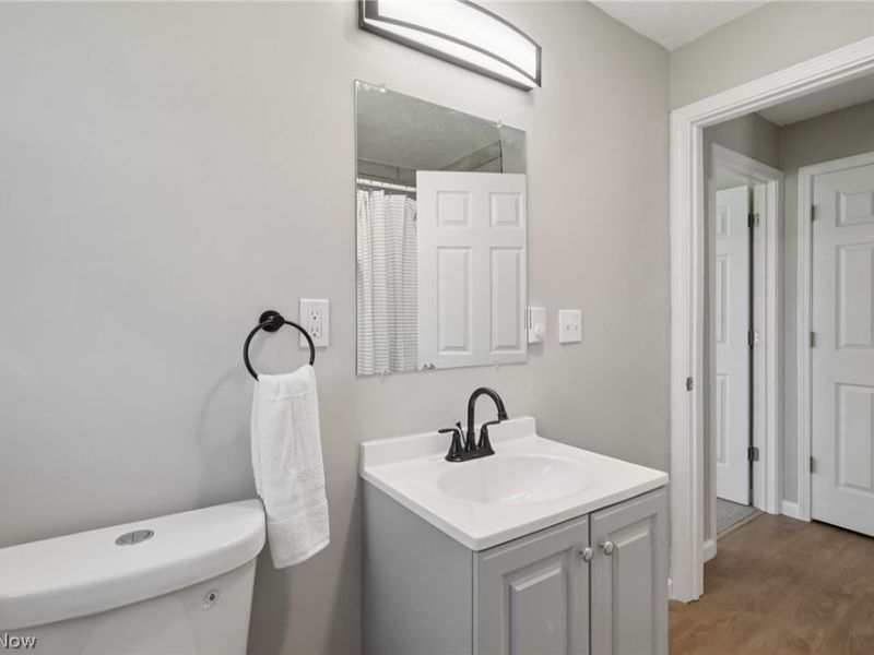 7412 Hopkins Road, Mentor, OH 44060 Photo 17