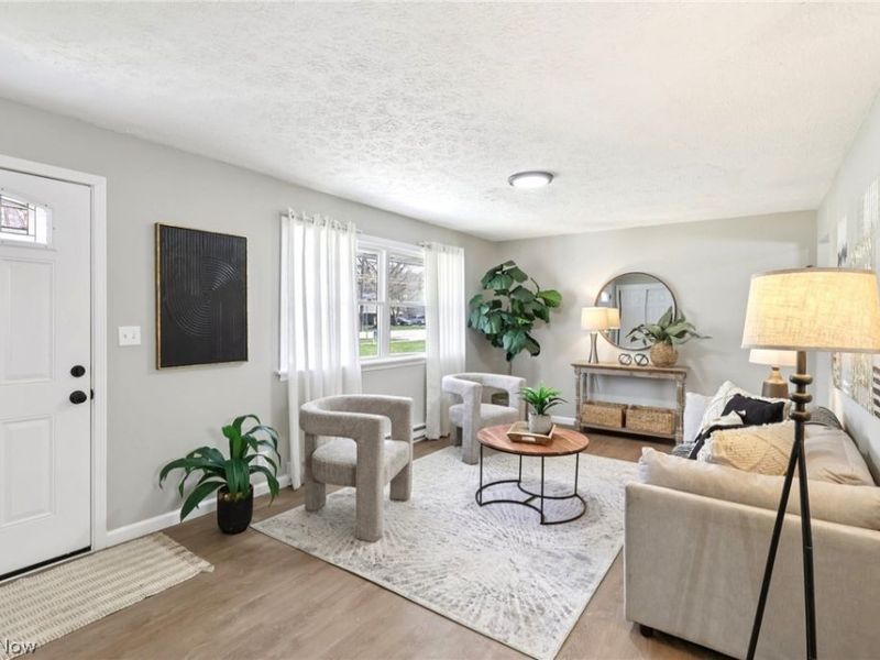 7412 Hopkins Road, Mentor, OH 44060 Photo 3