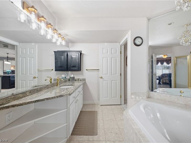 424 N Bayshore Drive, Unit 3, Columbiana, OH 44408 Photo 17